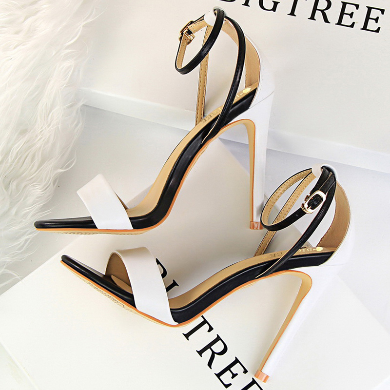 Casual Sandal Leather - รองเท้าส้นสูงหนังสีดำขาวแบบเรียบง่าย 11 ซม. สำหรับผู้หญิง รองเท้ารัดข้อเท้าแบบปรับได้ รองเท้าแฟชั่นสำหรับงานปาร์ตี้และชุดเดรส